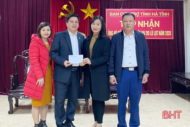 Hơn 231 tỷ đồng ủng hộ người dân Hà Tĩnh khắc phục hậu quả mưa lũ