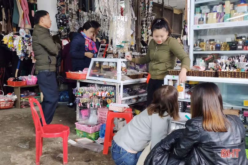 Người dân Hà Tĩnh vẫn lơ là, chủ quan phòng dịch Covid-19