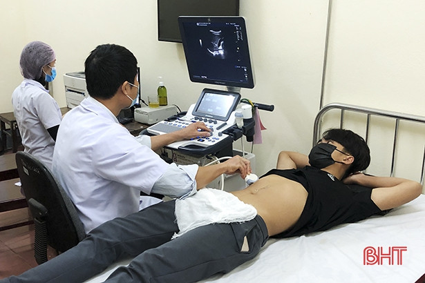 484 thanh niên Đức Thọ khám tuyển nghĩa vụ quân sự năm 2021