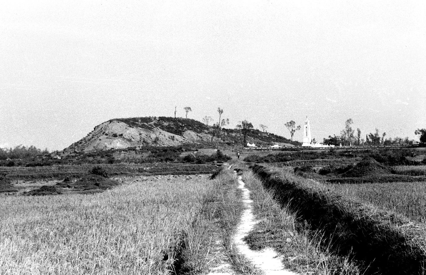 nui-nai-1975.jpg