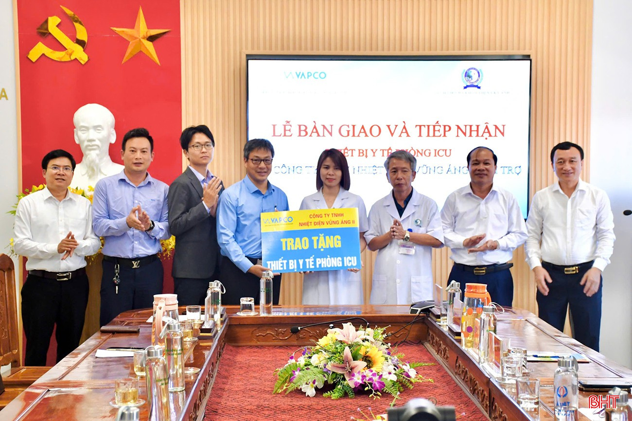 bqbht_br_cong-ty-tnhh-nhiet-dien-vung-ang-ii-trao-thiet-bi-y-te-phong-icu-cho-bvdk-tx-ky-anh-anh-tu-lieu.jpg