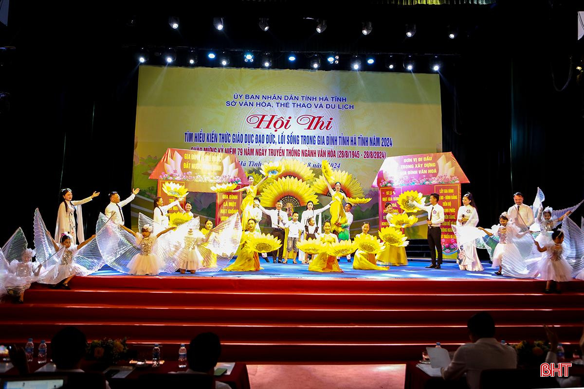 Chào hỏi TP.jpg