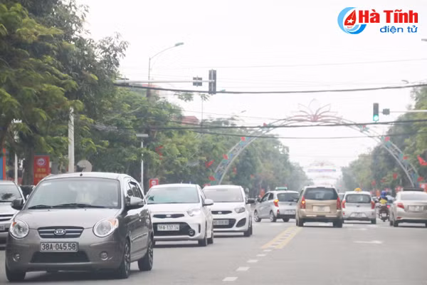 cong an tp ha tinh xu ly 8 truong hop vi pham nong do con