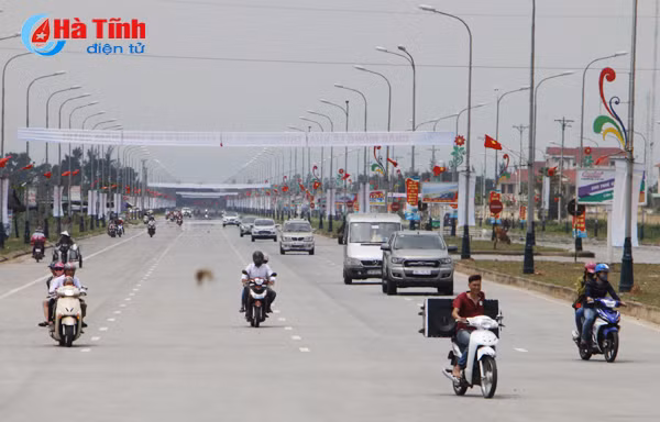 du khach den bien loc ha dong nhu hoi