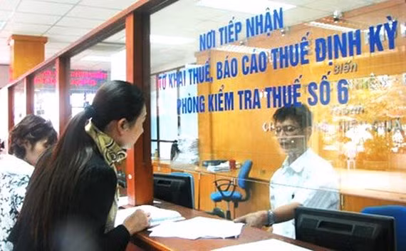 bo tai chinh se giam toi thieu 50 so chi cuc thue
