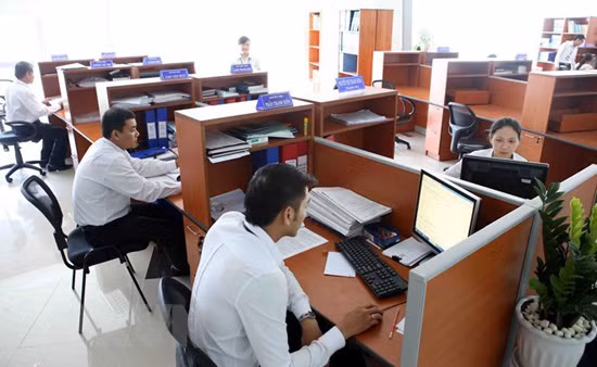 sap nhap so khong phai la phep cong co hoc