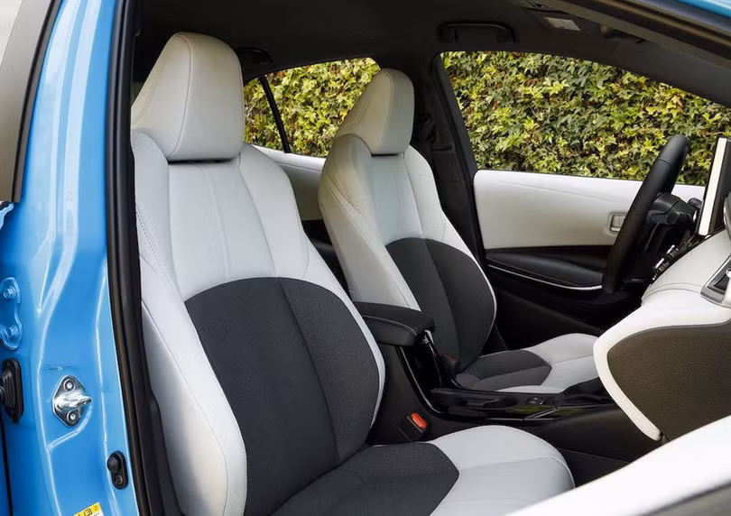 ngam toyota corolla 2019 doi thu cua honda civic va chevrolet cruze hatchback