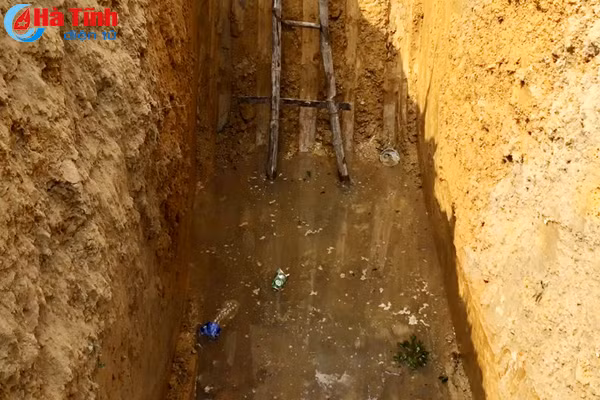 cac chuyen gia len phuong an xu ly gieng nhiem dau o huong trach