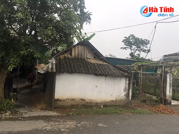 82 ho dan tp ha tinh voi 12 nam song kho vi quy hoach treo
