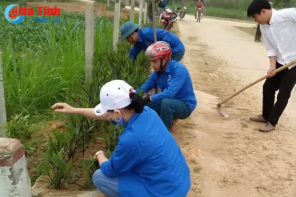 nghi cuoi tuan doan vien thanh nien lai ve lang giup dan xay dung ntm