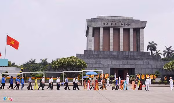 ha noi ngay 30 4 1975 nhung ky uc khong phai