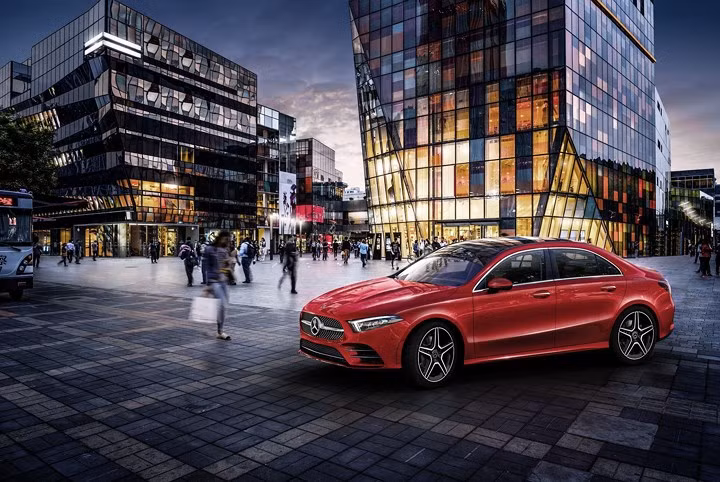 anh chi tiet mercedes a class l sedan vua duoc gioi thieu