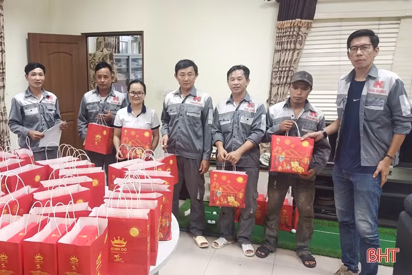 Trẻ em Hà Tĩnh đón Trung thu ấm áp, an lành