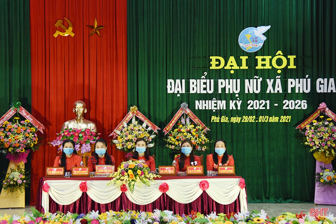 Tổ chức thành công Đại hội phụ nữ điểm cấp cơ sở Hà Tĩnh nhiệm kỳ 2021 - 2026