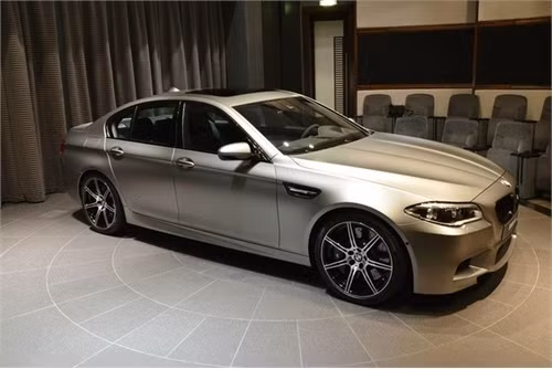 Cận cảnh BMW M5 nhanh nhất từ trước đến nay ngoài đời thực ảnh 2