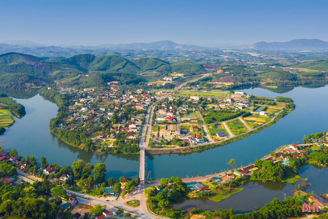 Bừng sáng đại ngàn Vũ Quang