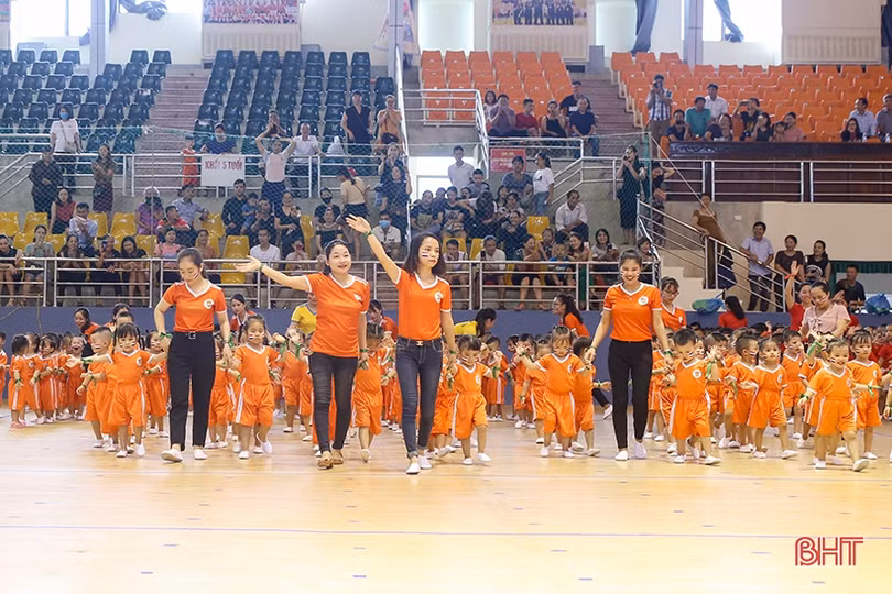 Sôi động ngày hội thể thao trường Mầm non Trí Đức