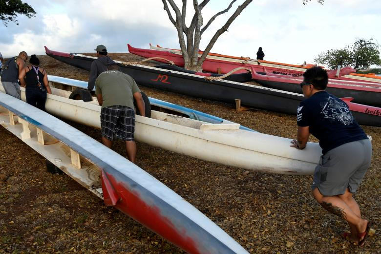 Người dân Hawaii đổ xô mua lương thực phòng siêu bão Lane