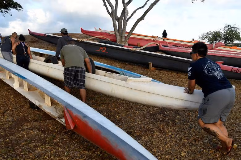 Người dân Hawaii đổ xô mua lương thực phòng siêu bão Lane