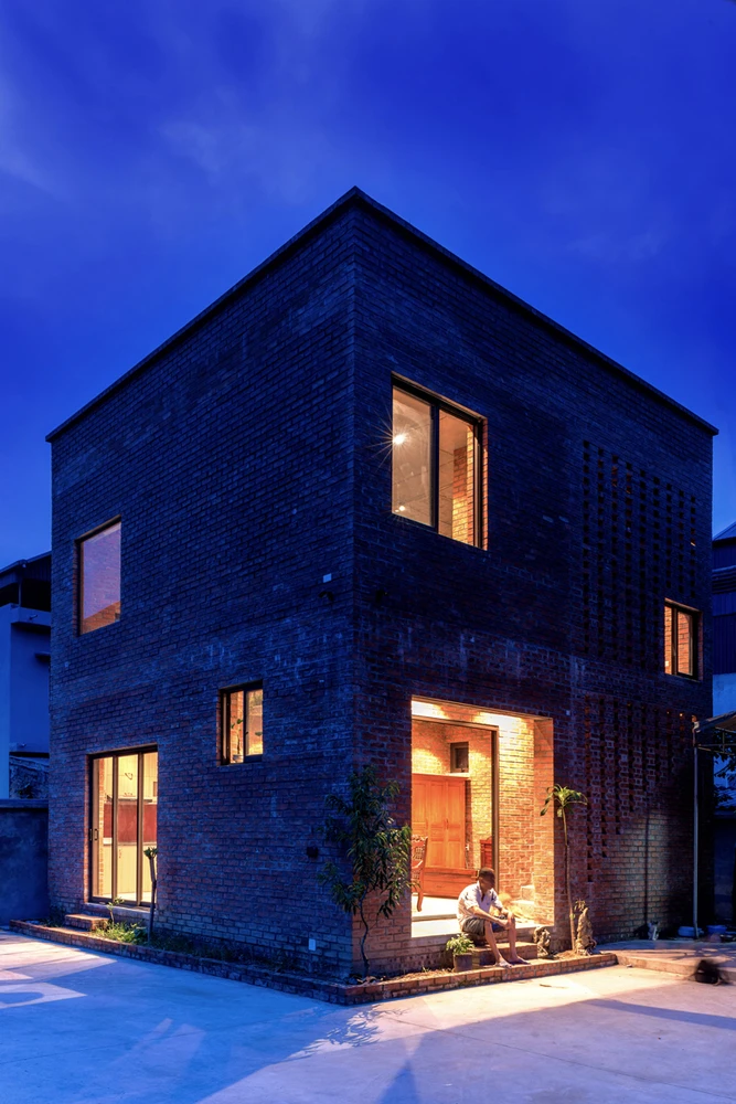 Công trình nhà ở do KTS người Hà Tĩnh tham gia thiết kế lên báo nước ngoài