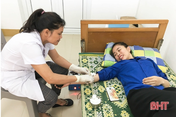 2 đoàn viên hiến máu cứu cụ ông 92 tuổi qua cơn nguy kịch