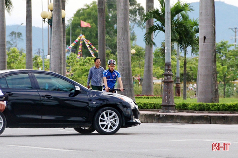 Bất chấp nguy hiểm để... rèn luyện sức khỏe!