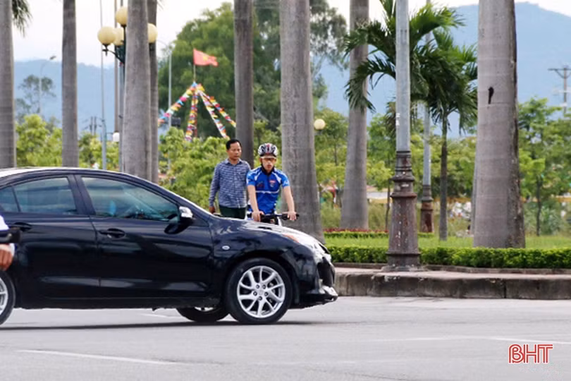 Bất chấp nguy hiểm để... rèn luyện sức khỏe!