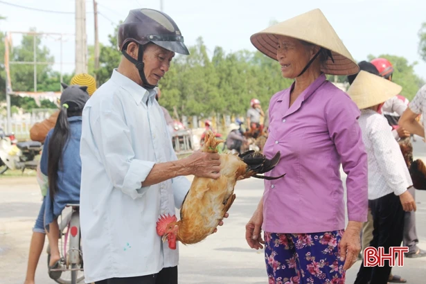 Chợ quê ngày rằm