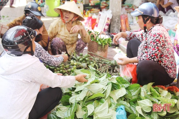 Chợ quê ngày rằm