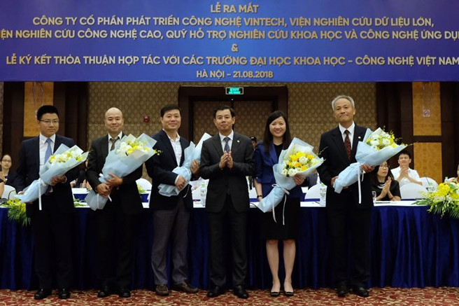 "Đại gia" Vingroup công bố chuyển mình thành tập đoàn công nghệ ảnh 1 “Đại gia” Vingroup công bố chuyển mình thành tập đoàn công nghệ