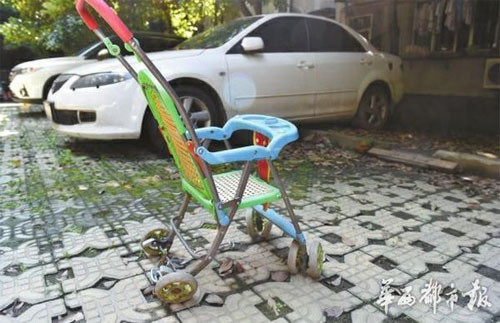 Những cách chiếm chỗ đỗ xe không tưởng trên phố