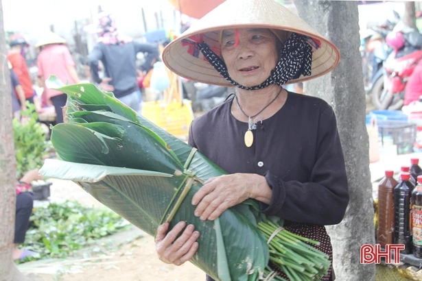 Chợ quê ngày rằm