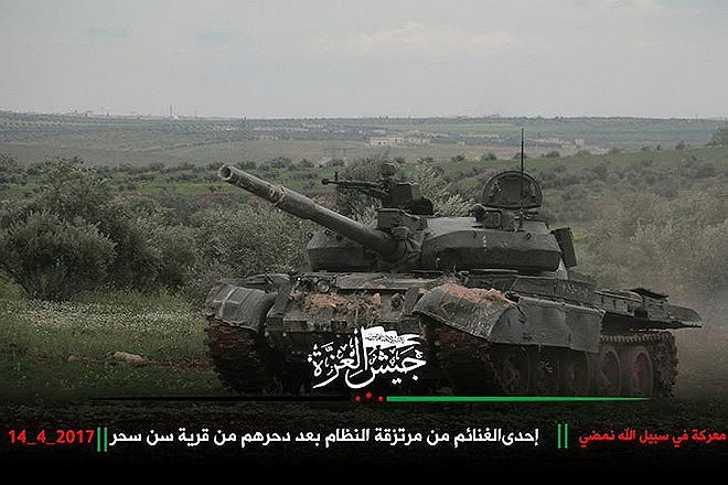 Nga bất ngờ cung cấp cho Syria phiên bản xe tăng T-62 đặc biệt để đánh Idlib