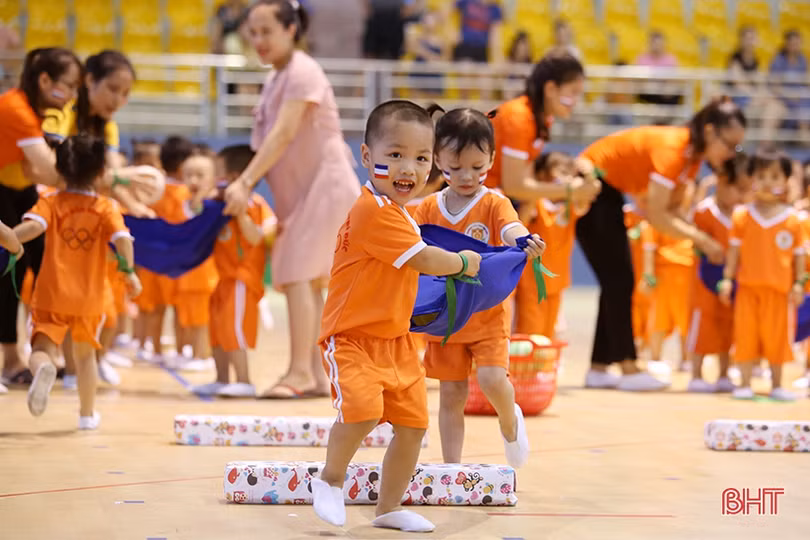 Sôi động ngày hội thể thao trường Mầm non Trí Đức