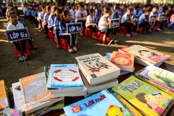 Dân Việt chi hơn 1.000 tỷ đồng/năm mua SGK dùng một lần hình ảnh 2 Dân Việt chi hơn 1.000 tỷ đồng/năm mua SGK dùng một lần