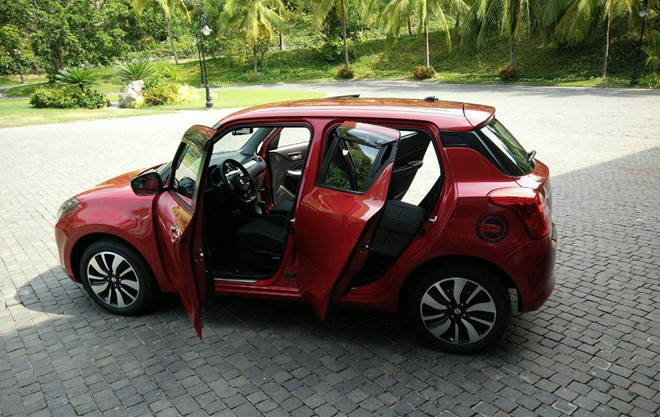 Suzuki Swift 2018 bất ngờ về Việt Nam - đối thủ của Toyota Yaris hình ảnh 3 Suzuki Swift 2018 - đối thủ của Toyota Yaris bất ngờ về Việt Nam