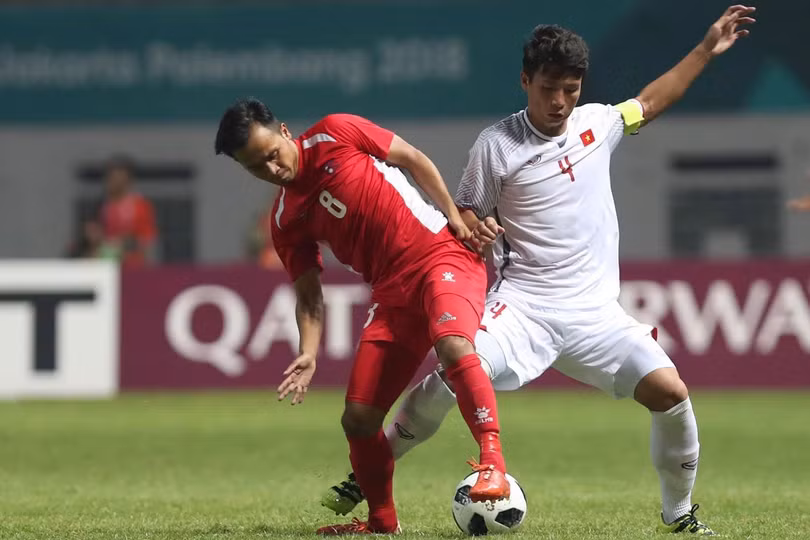 Trung vệ người Đức Thọ vào danh sách 8 cầu thủ ấn tượng của Việt Nam ở vòng bảng