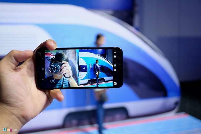 Nokia 6.1 Plus chạy Android One, camera kép giá 6,6 triệu tại Việt Nam