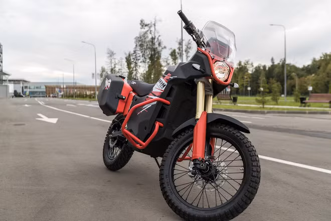 Loạt sản phẩm “độc, lạ” nhà sản xuất súng trường AK mang tới Army 2018