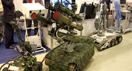 nga thu nghiem robot trang bi sung phong luu bao ve ten lua chien luoc