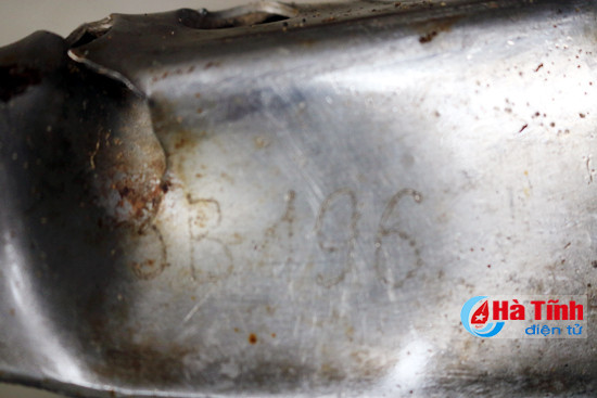 gap nguoi dang luu giu bo phan cua than sam f 105