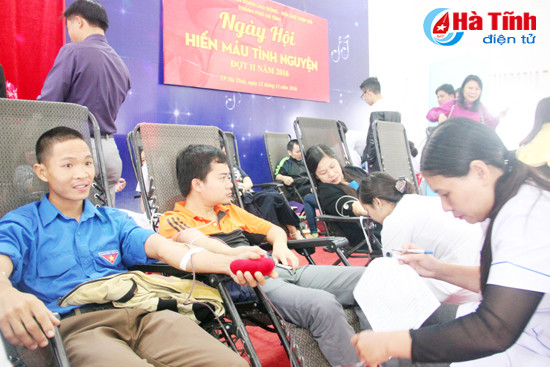 dvtn tp ha tinh huong ung ngay hoi hien mau tinh nguyen