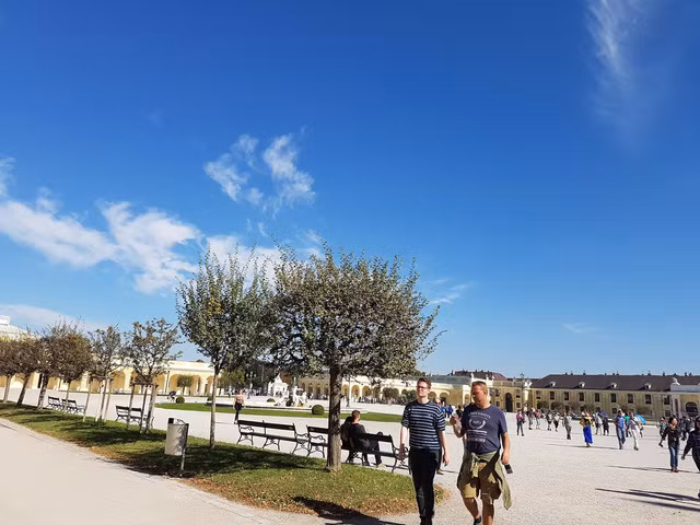 dong au nhung diem den quyen ru