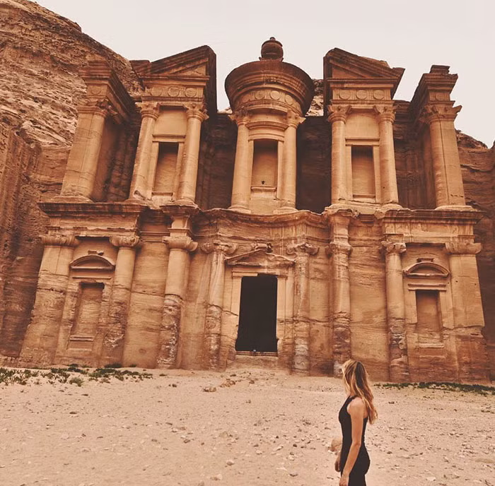 co gai 27 tuoi di du lich 181 quoc gia vung lanh tho trong 15 thang