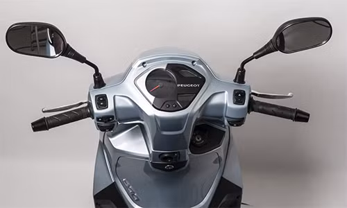 peugeot belville doi thu moi cua honda sh 2017