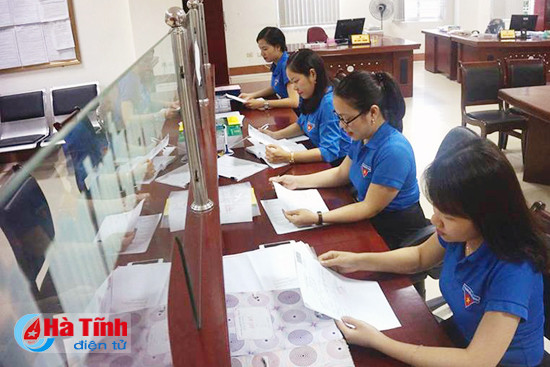 ngay thu 7 tinh nguyen giai quyet thu tuc hanh chinh