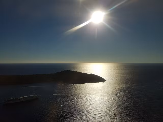 dong au nhung diem den quyen ru