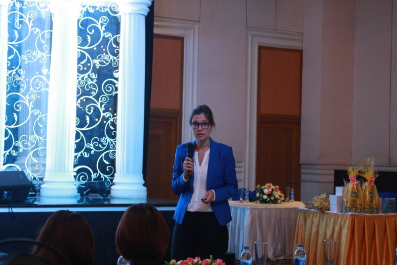 vinamilk phoi hop to chuc hoi thao ve tang cuong tri nho cho tre