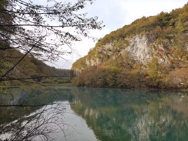 dong au nhung diem den quyen ru