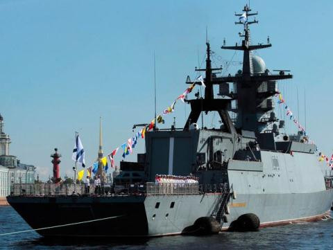 7 tau chien sieu hang cua hai quan nga